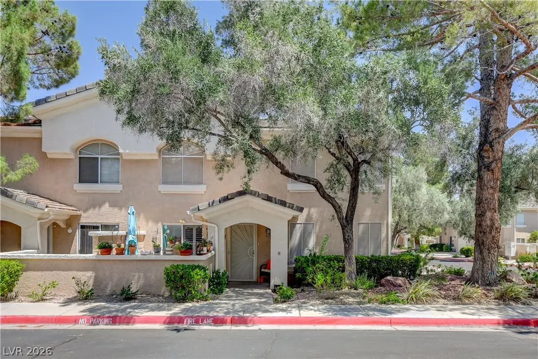 513 Amber Horizon Street