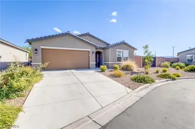 505 Turtleback Falls Avenue, Indian Springs