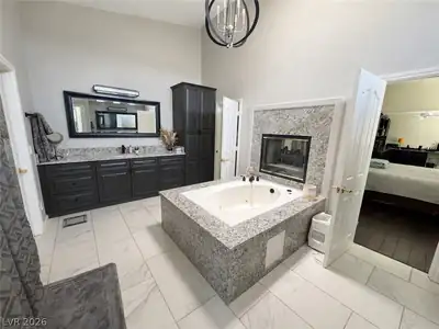 1471 Cordero Bay Ave Avenue, Las Vegas, NV 89123 Primary Bathroom
