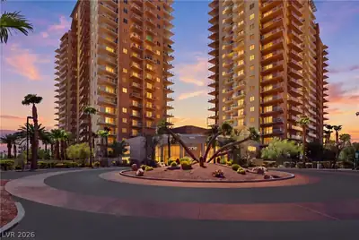 8255 Las Vegas Boulevard 610 Las Vegas, NV 89123