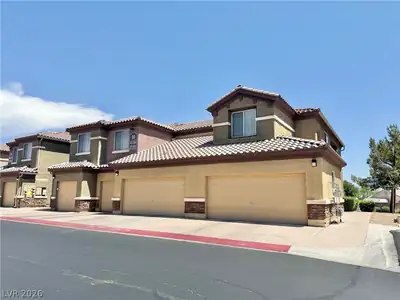 6868 Sky Pointe Drive 1036, Las Vegas