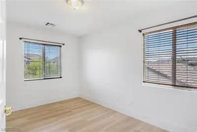 537 Lacabana Beach Drive Bedroom