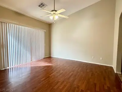 5255 Island Chain Road Primary Bedroom