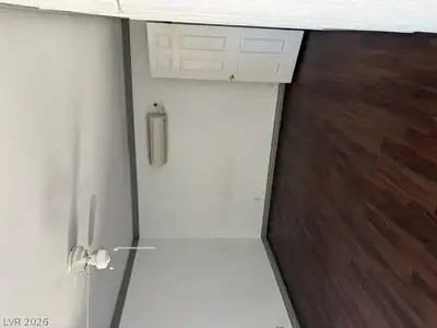 100 South Crestline Drive 64 Primary Bathroom