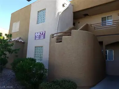 6877 Tamarus Street 201, Las Vegas