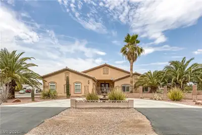 124 East Ford Avenue Las Vegas, NV 89123