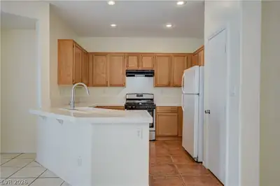 9890 Ridgehaven Avenue, Las Vegas, NV 89148 Kitchen