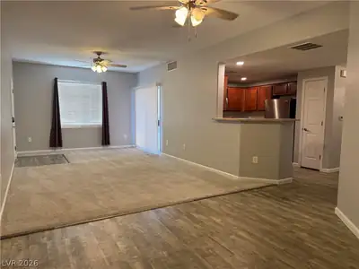 6868 Sky Pointe Drive 1099 