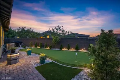 373 Jackalberry Street, Las Vegas, NV 89138 
