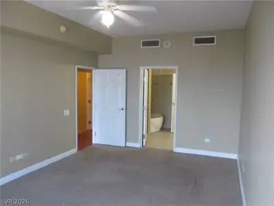 200 West Sahara Avenue 2605 Bedroom