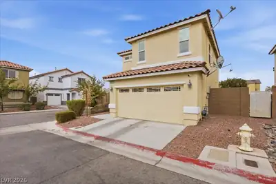 10818 Rosabella Street, Las Vegas, NV 89141 Front of Structure