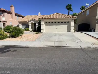 1682 Graystone Canyon Avenue Las Vegas, NV 89183