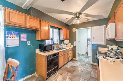 900 Taylor Avenue, North Las Vegas, NV 89030 