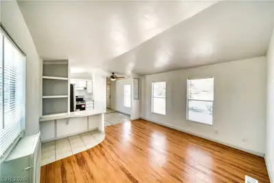 6920 Oakridge Avenue, Pahrump, NV 89048 
