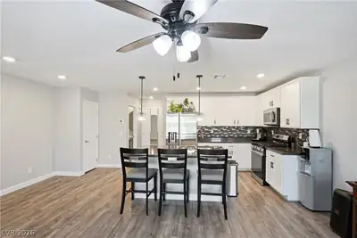 817 Watford Place, Henderson, NV 89011 Kitchen
