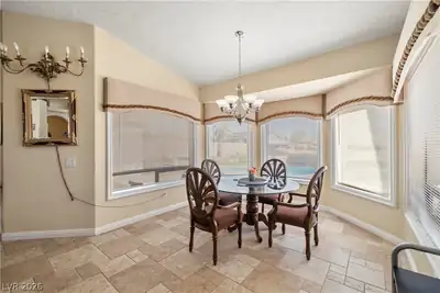 2181 East Winery Road Dining Area