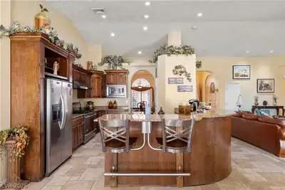 2181 East Winery Road Kitchen