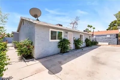 2228 Demetrius Avenue, Las Vegas