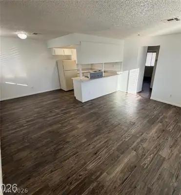 155 Westminster Way, Henderson, NV 89015 Kitchen