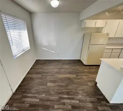 155 Westminster Way, Henderson, NV 89015 Kitchen