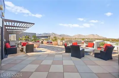 11441 Allerton Park Drive 206 Patio