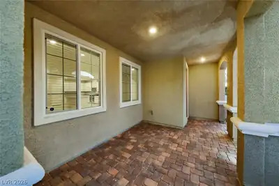 3737 Via Gennaro Patio