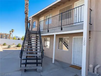 200 Kola Street, Henderson, NV 89015 Front of Structure