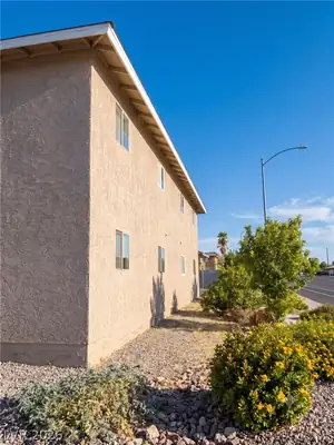 200 Kola Street, Henderson, NV 89015 Side of Structure