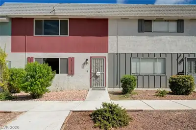 571 Greenbriar Townhouse Way, Las Vegas
