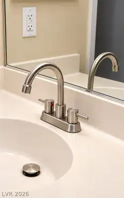 44 Fantasia Lane, Henderson, NV 89074 Primary Bathroom