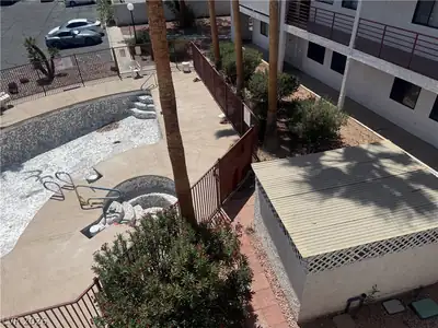 1381 East University Avenue 312 Pool