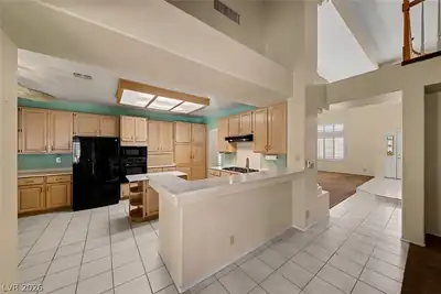 7628 Belmondo Lane, Las Vegas, NV 89128 Kitchen