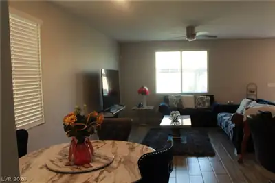 1010 Cliff Castle Avenue, North Las Vegas, NV 89081 Living Room