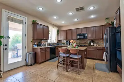 4925 Whisper Lake Avenue, Las Vegas, NV 89131 Kitchen