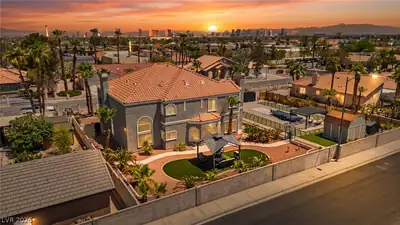 1931 Del Font Court, Las Vegas