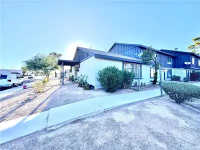 3175 Marsford Place, Las Vegas, NV 89102 Front of Structure