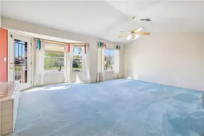 7429 Painted Shadows Way, Las Vegas, NV 89149 Primary Bedroom