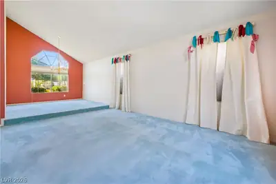 7429 Painted Shadows Way, Las Vegas, NV 89149 Living Room