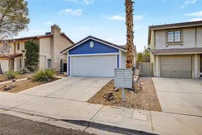 125 Primero Way, Henderson