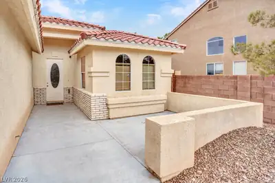 3726 Climbing Rose Street, Las Vegas, NV 89147 