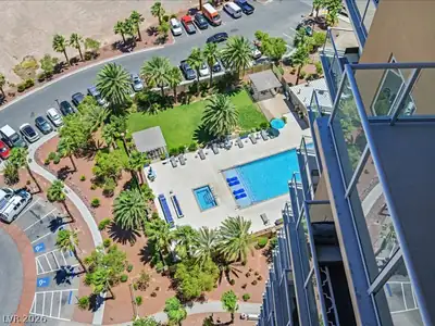 8255 Las Vegas Boulevard 1812 Pool