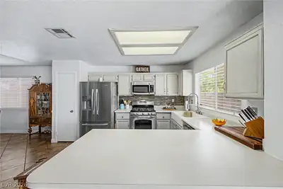 413 Don Pedro Circle, North Las Vegas, NV 89031 Kitchen