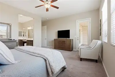 492 Heritage Bridge Avenue Primary Bedroom