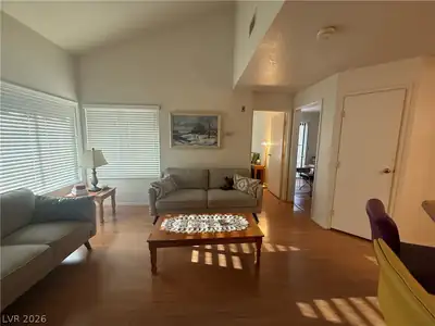460 Elm Drive 201, Las Vegas