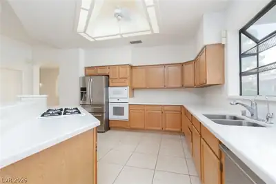 7512 Alamo Summit Drive Kitchen