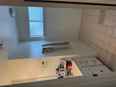 6881 Legalla Lane, Las Vegas, NV 89156 Primary Bathroom