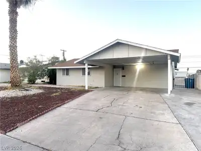 4694 Dennis Way, Las Vegas, NV 89121 