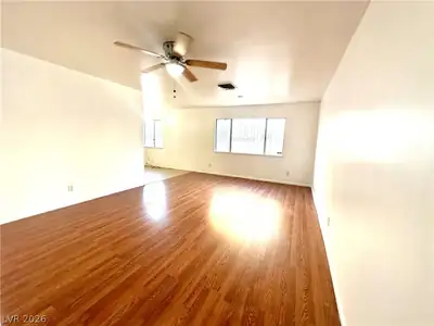 4694 Dennis Way, Las Vegas, NV 89121 