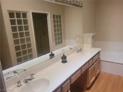 3013 Big Green Lane, Las Vegas, NV 89134 Primary Bathroom