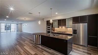 8925 West Flamingo Road 228 Kitchen